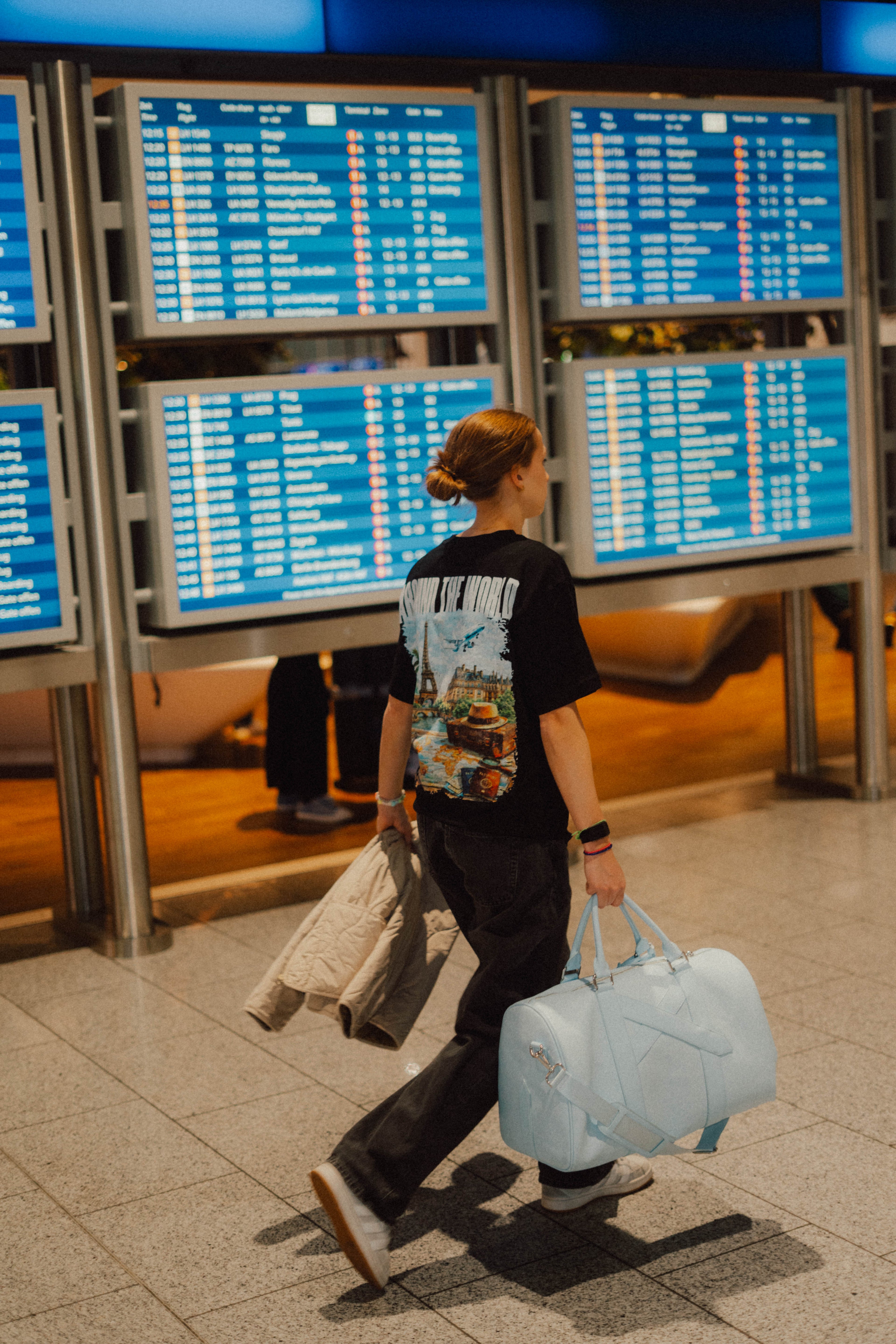 Around The World T-Shirt Schwarz